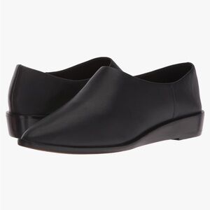 Kelsi Dagger Arianna Black Flat Sleek Minimalist Design Dress Shoes 6